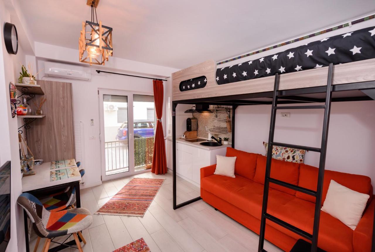 Kataleya Studio Apartment Navodari Exterior photo