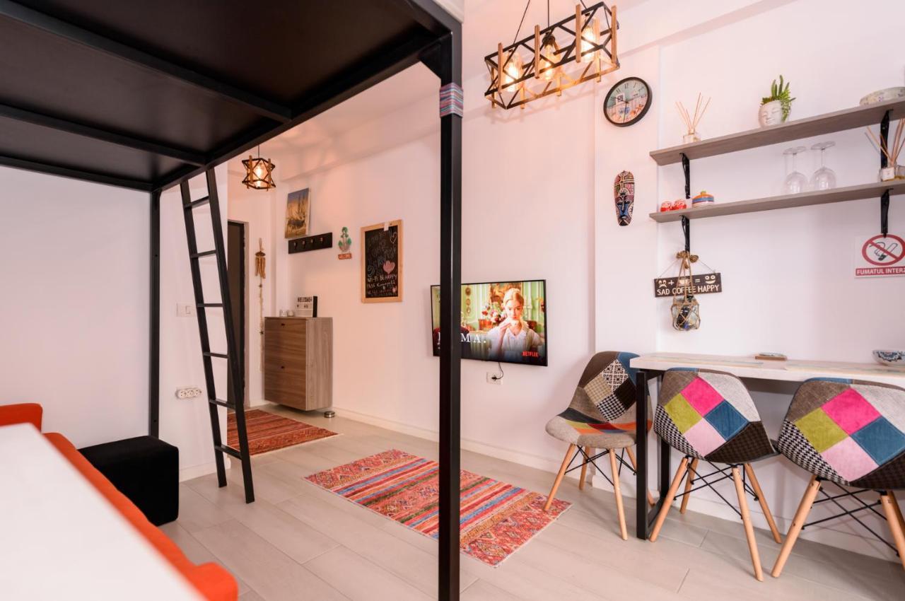 Kataleya Studio Apartment Navodari Exterior photo