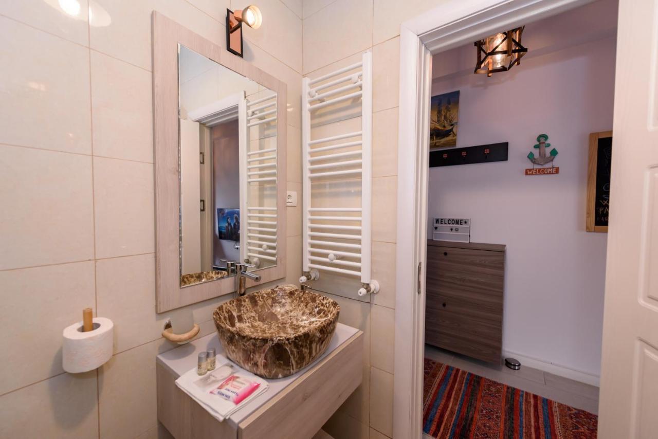 Kataleya Studio Apartment Navodari Exterior photo